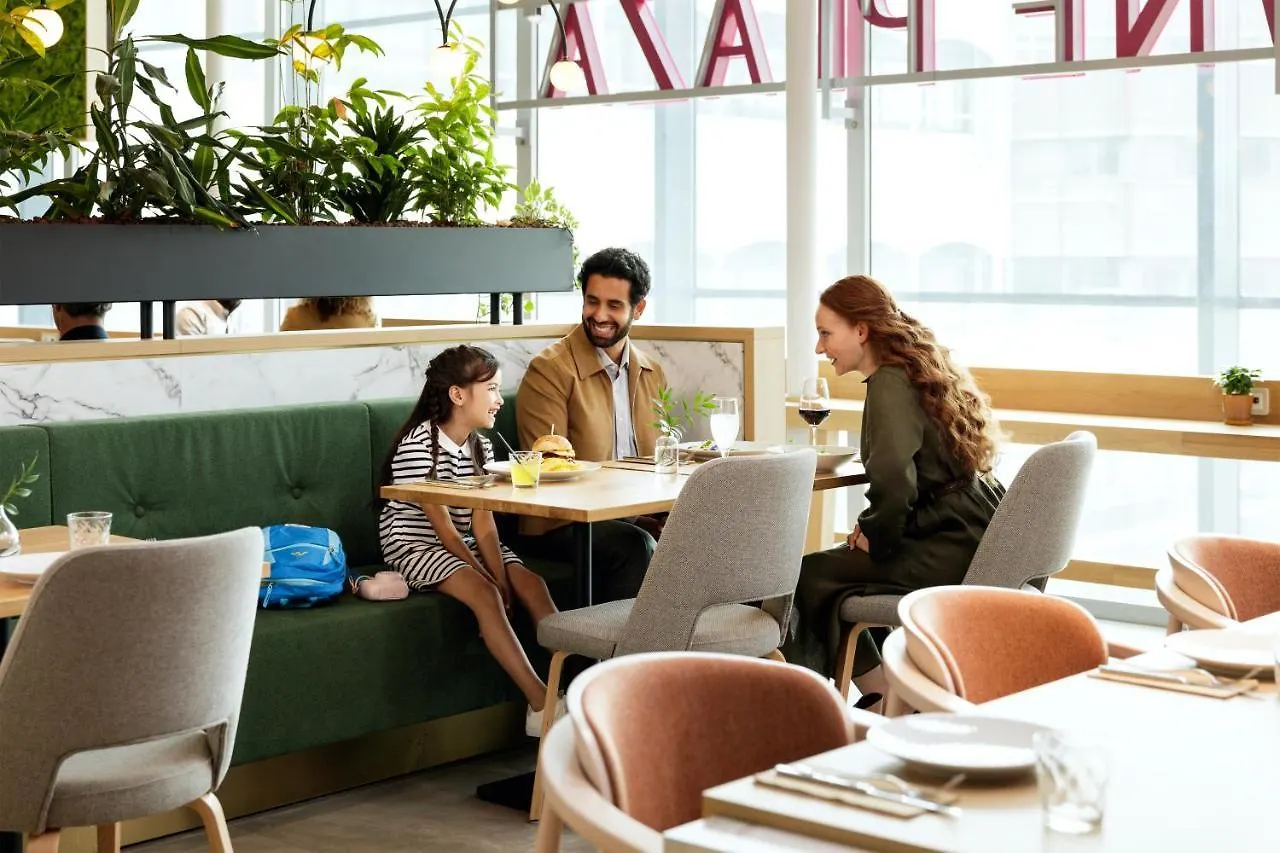 Crowne Plaza Utrecht - Central Station By Ihg Hotel