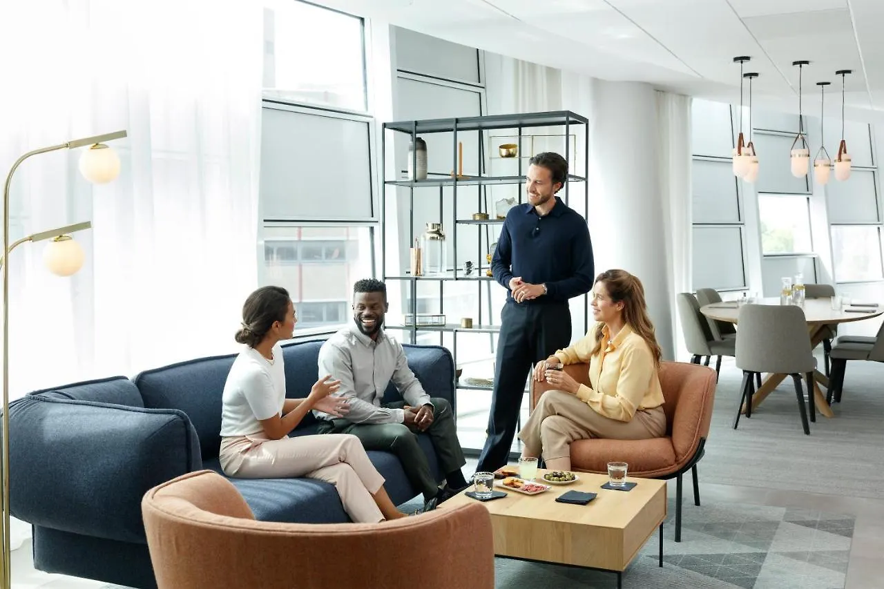 Crowne Plaza Utrecht - Central Station By Ihg Hotel