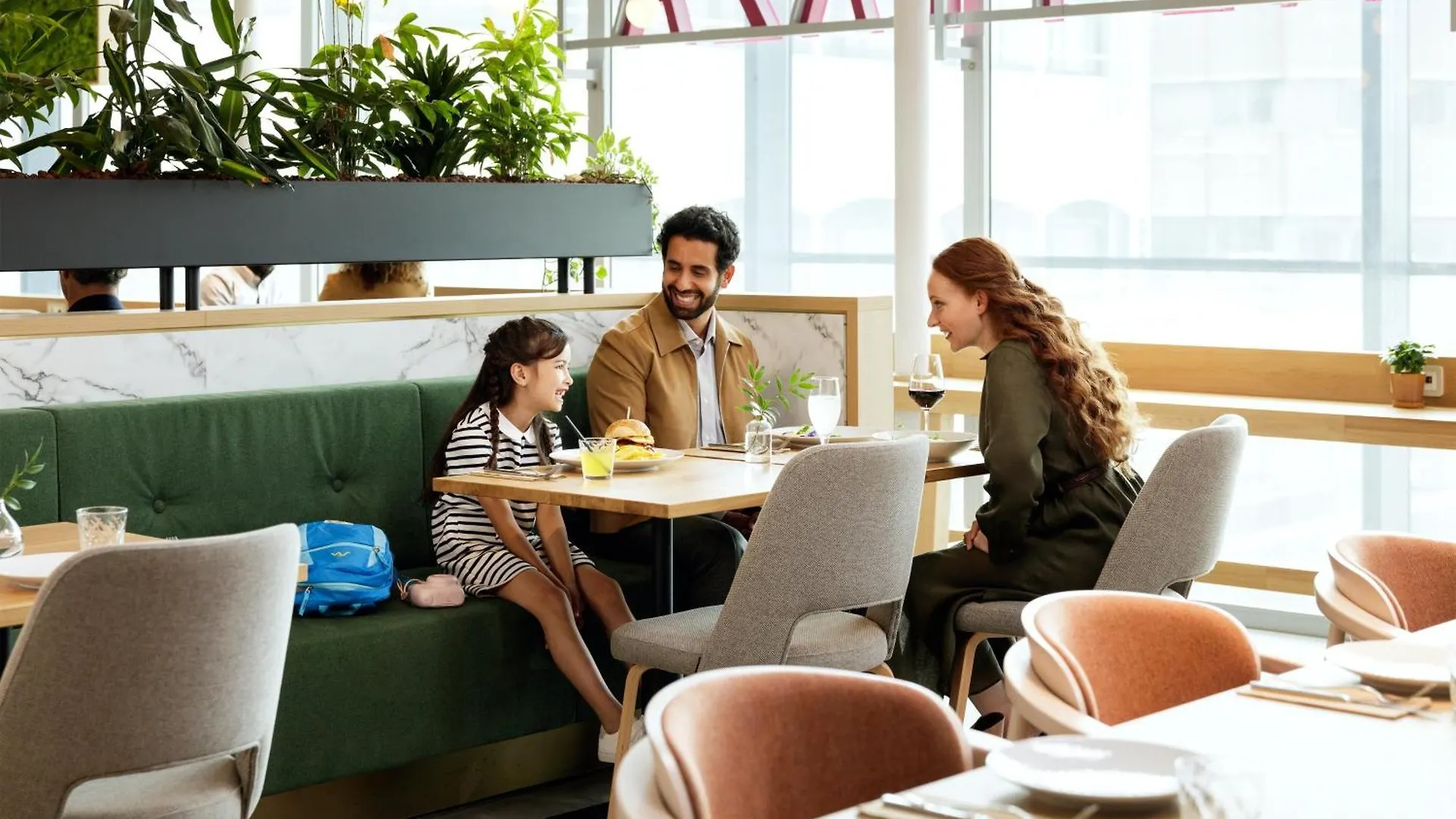 Crowne Plaza Utrecht - Central Station By Ihg Hotel