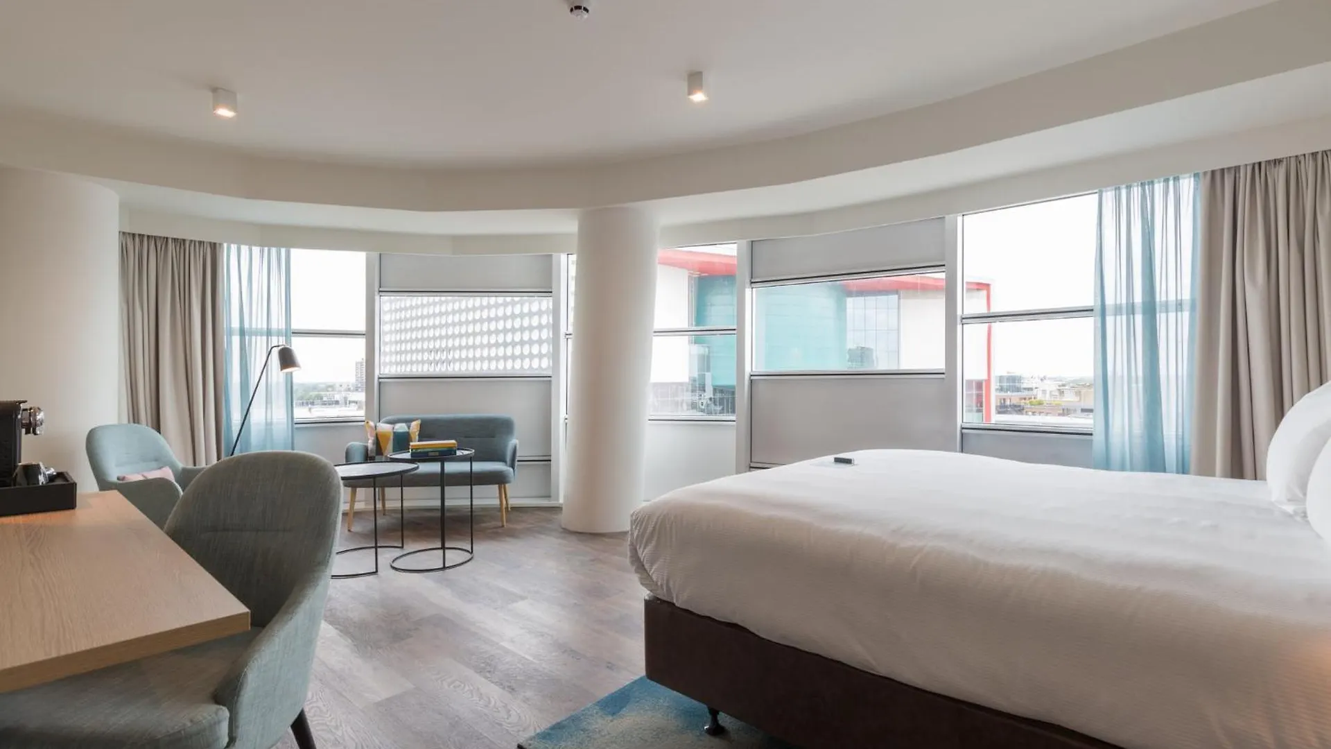 Crowne Plaza Utrecht - Central Station By Ihg Hotel